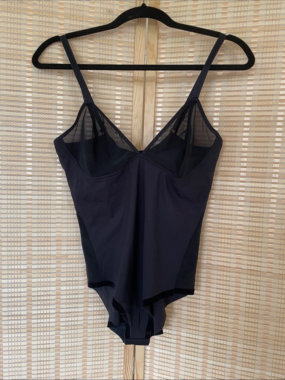 Ashley Graham x Knix Black One-Piece Deep V-Neck Mesh Bodysuit - Picture 4 of 12